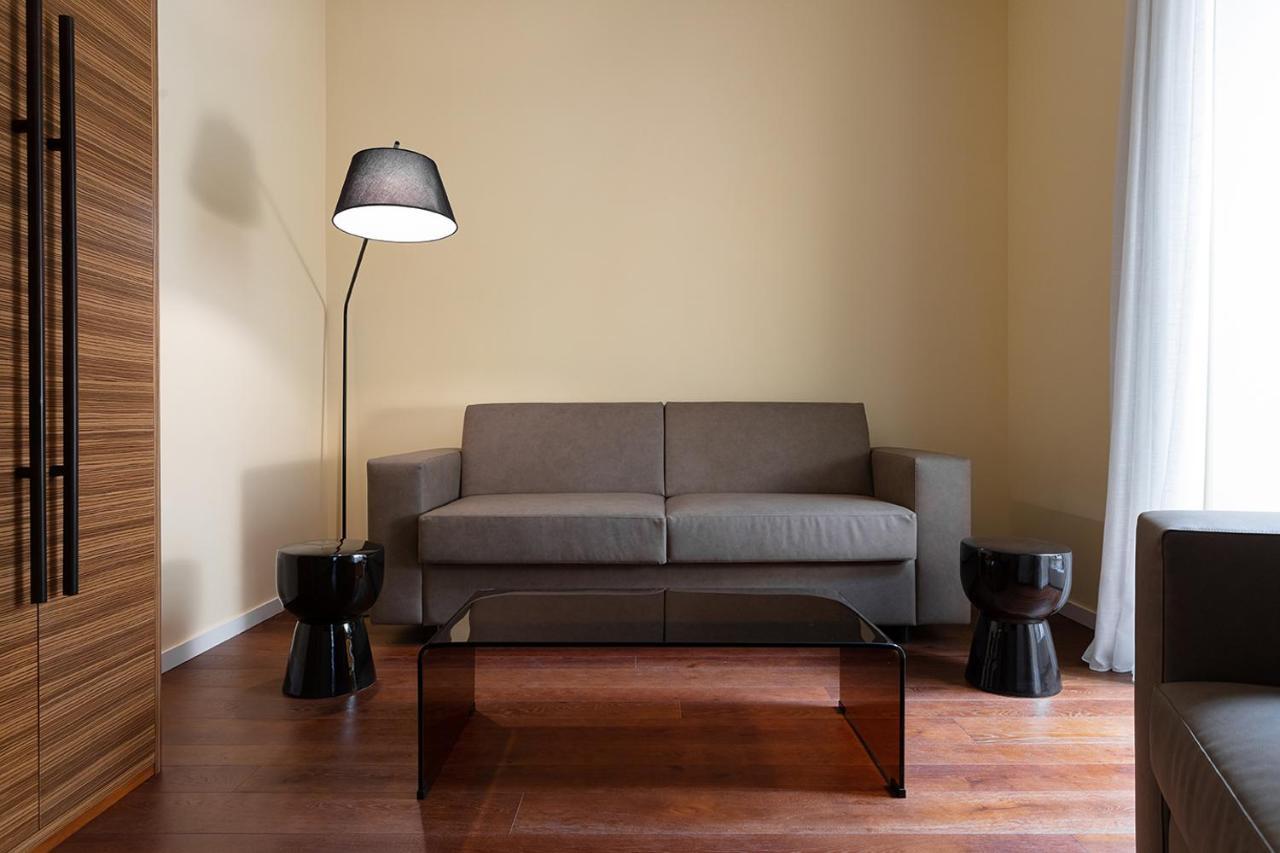 Hotel Poerio 25 Boutique Stay 나폴리 외부 사진